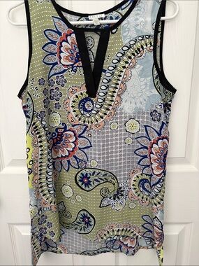 SPENSE SLEEVELESS FLOWY MULTI-COLOR TOP/Medium